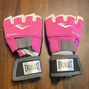 Fingerless Boxing Gloves in Black and Pink